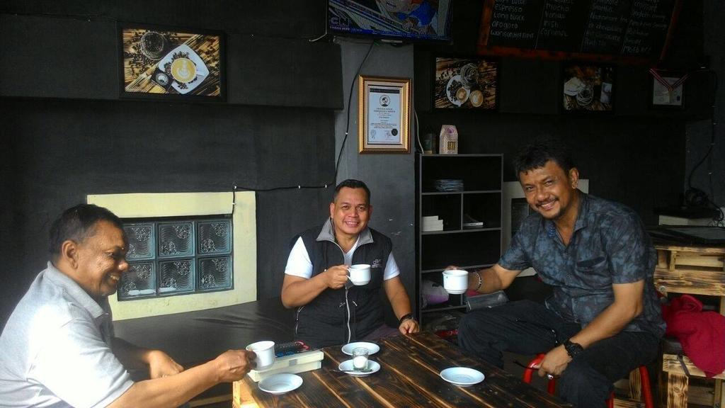 Zameena Guest House Cimahi Kültér fotó
