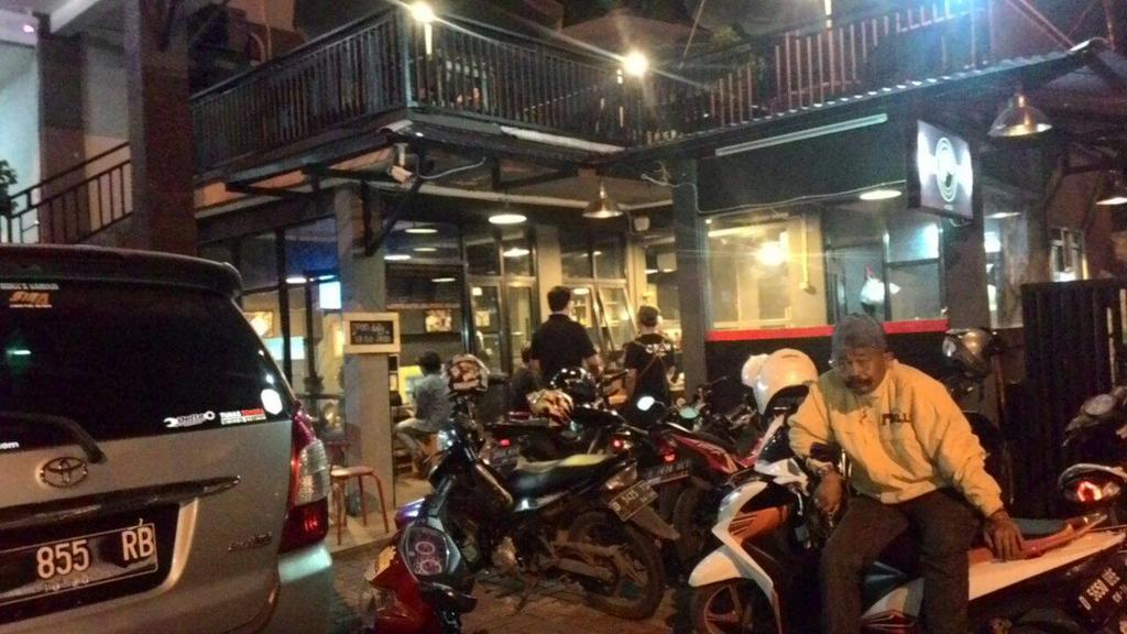 Zameena Guest House Cimahi Kültér fotó