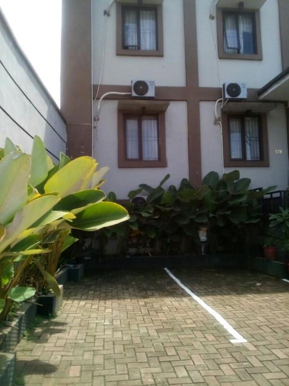 Zameena Guest House Cimahi Kültér fotó